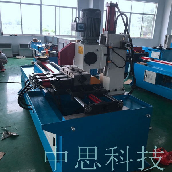 半自動切管機和全自動切管機的工作效率對比